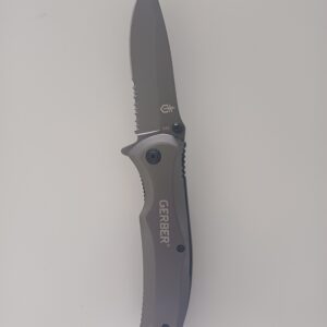 Gerber Large Pocket Knife