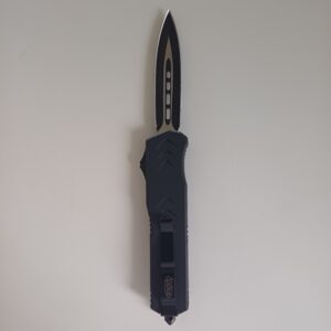 Microtech Dagger
