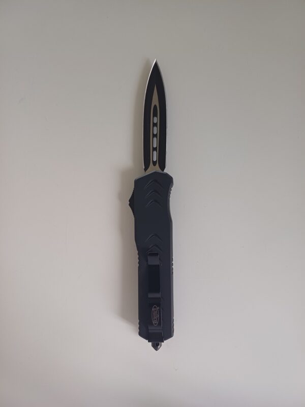 Microtech Dagger