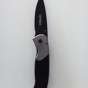 Gerber small pocket knife