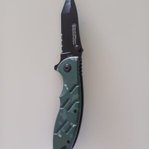 Smith and Wesson Extreme Ops Large Pocket Knife-Army